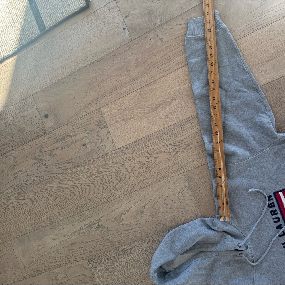 Ralph Lauren Gray Hoodie with Flag Design - Picture 4 of 6